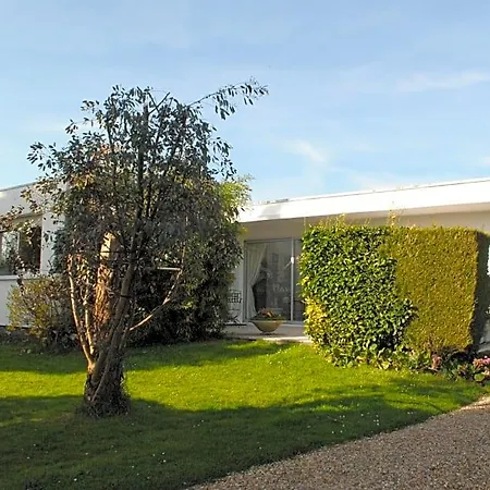 D'hotes La Tribu Bed & Breakfast 3*
