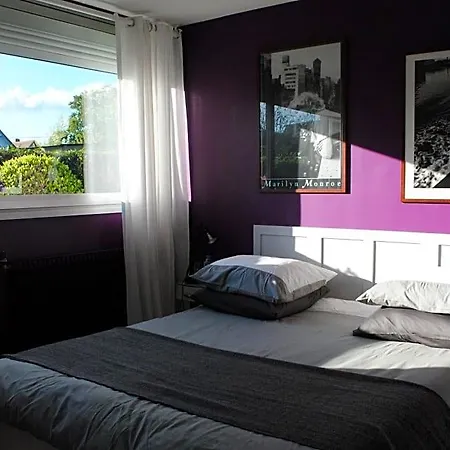 D'hotes La Tribu Bed & Breakfast Quévreville-la-Poterie
