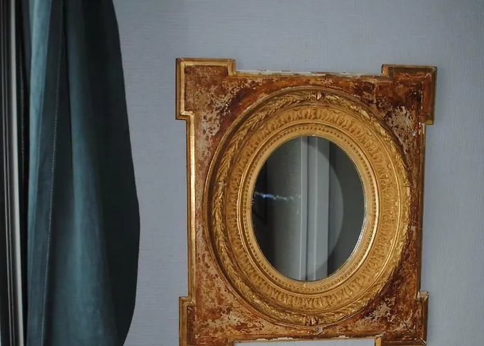 D'hotes La Tribu Bed & Breakfast